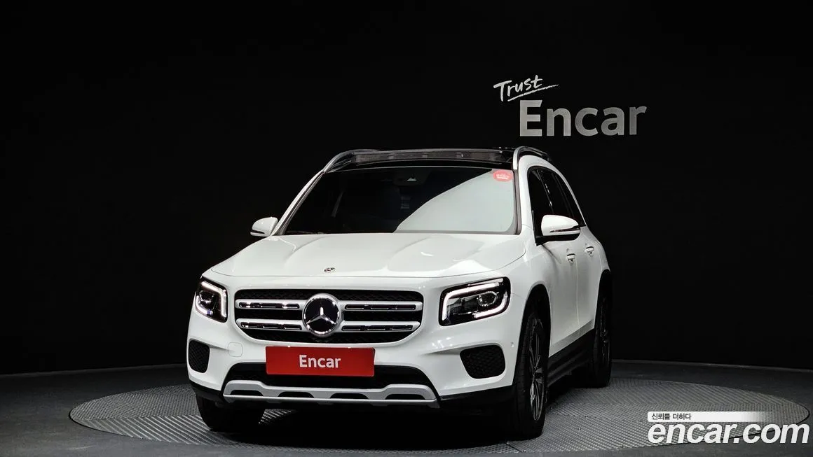 Mercedes-Benz GLB-Class — фото 8