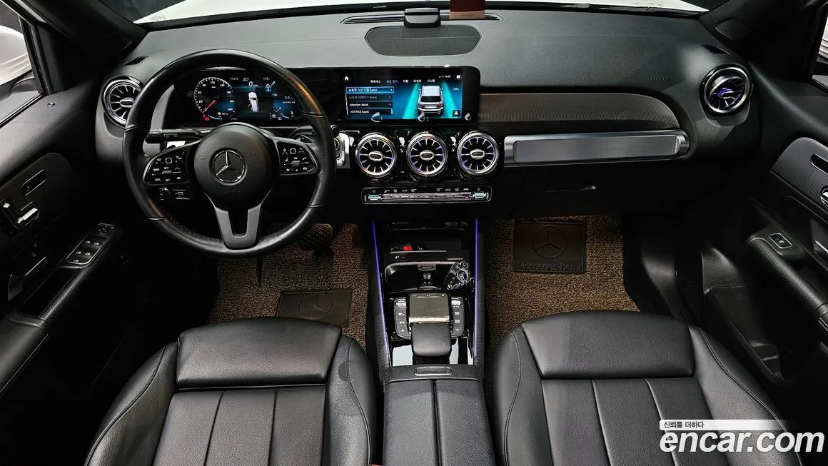 Mercedes-Benz GLB-Class — фото 9