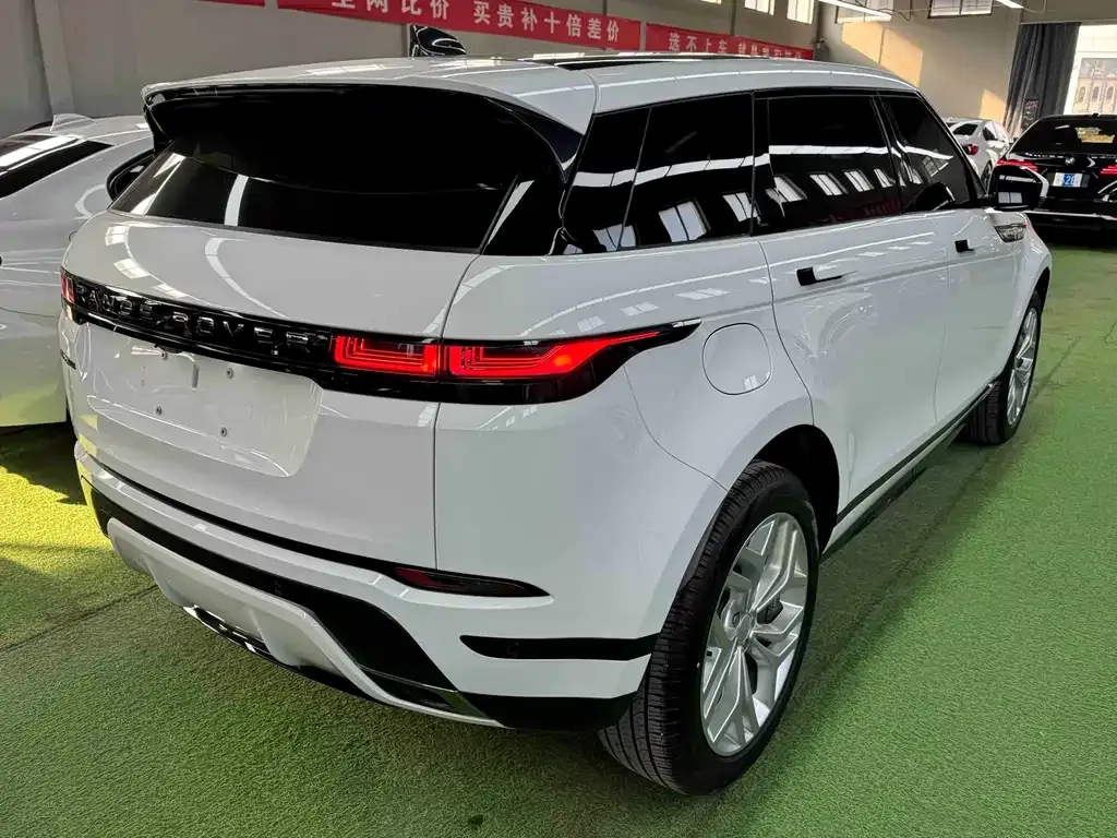Land Rover Evoque — фото 4
