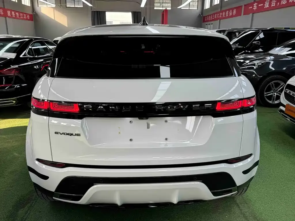 Land Rover Evoque — фото 2