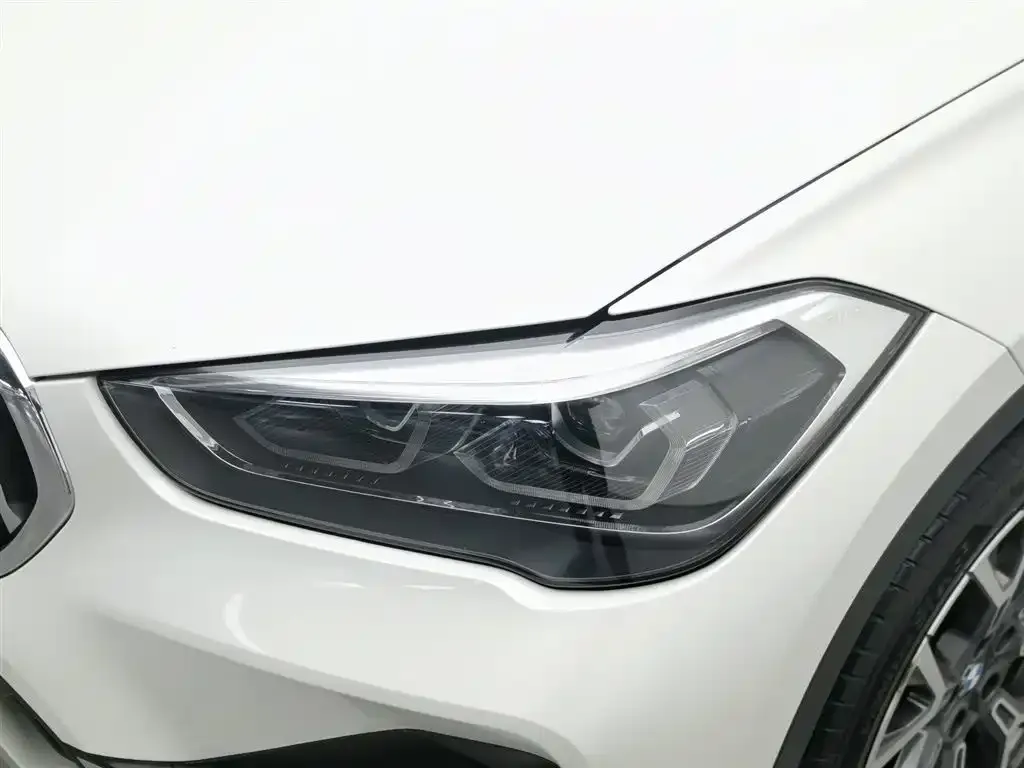 BMW X1 — фото 6