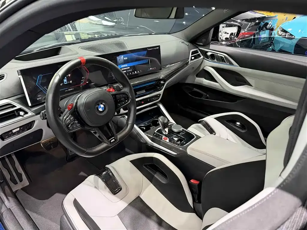BMW M4 — фото 4