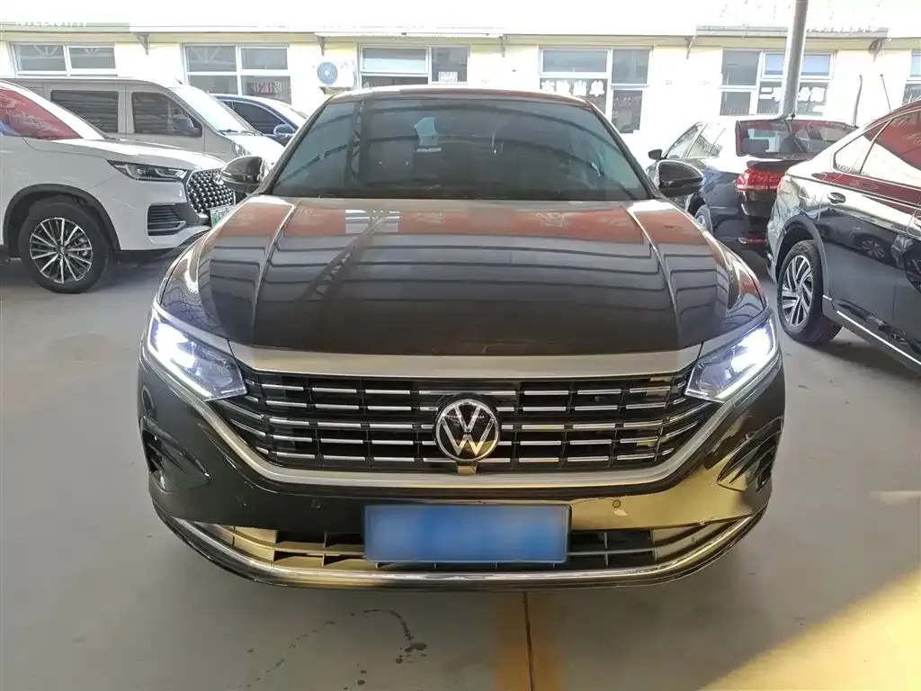 Volkswagen Passat — фото 4