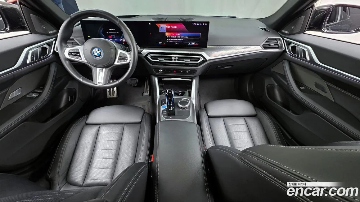 BMW i4 — фото 9