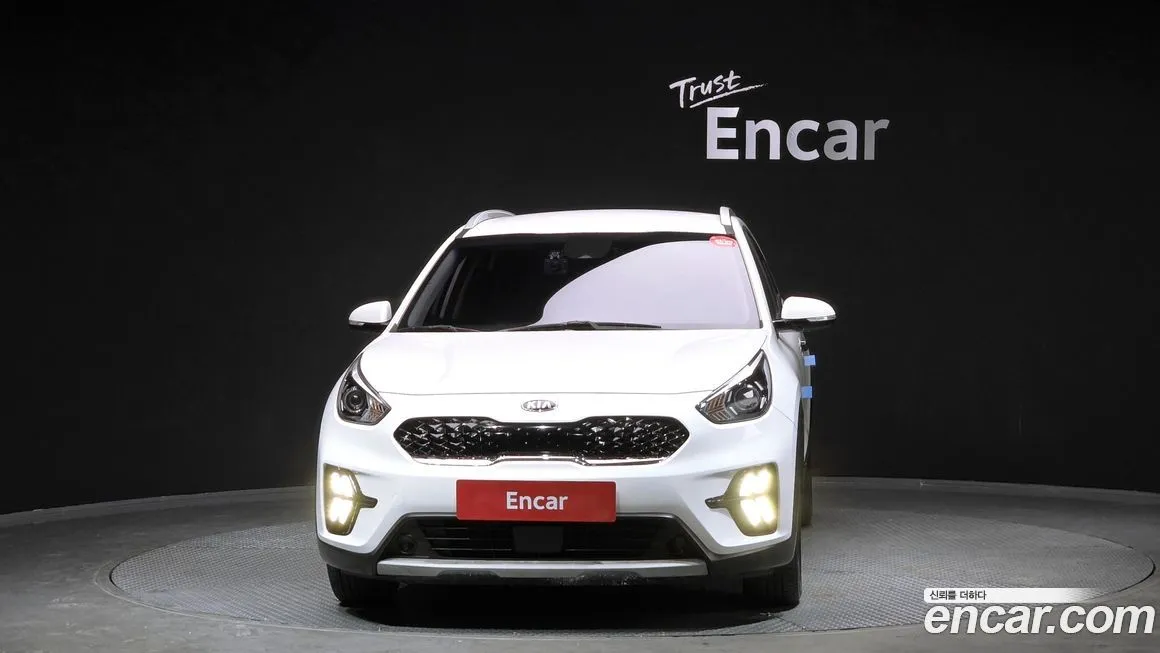 Kia Niro — фото 2