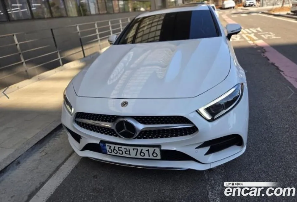 Mercedes-Benz CLS-Class — фото 1