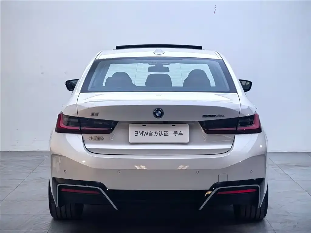 BMW i3 — фото 7