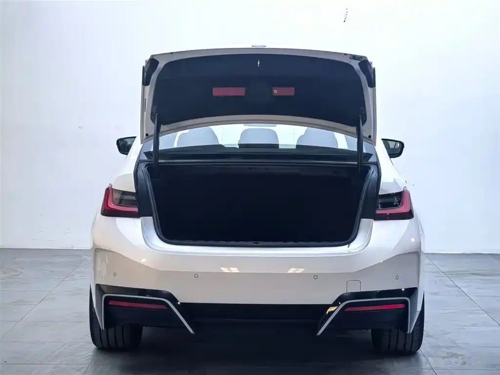 BMW i3 — фото 2