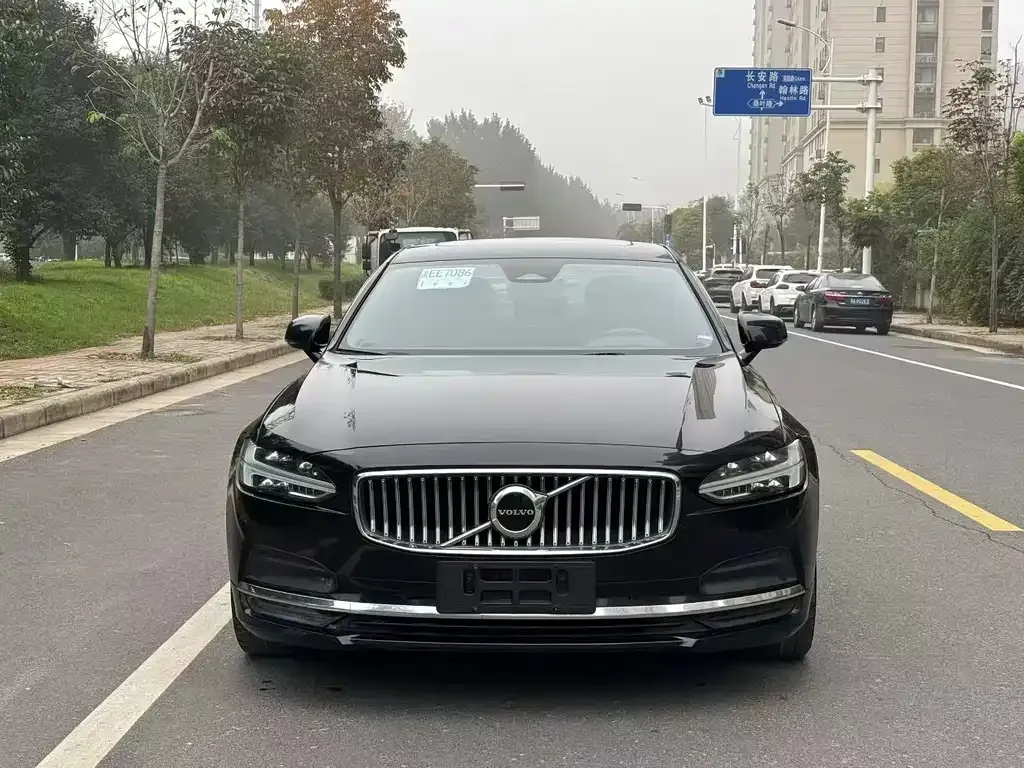 Volvo S90 — фото 7