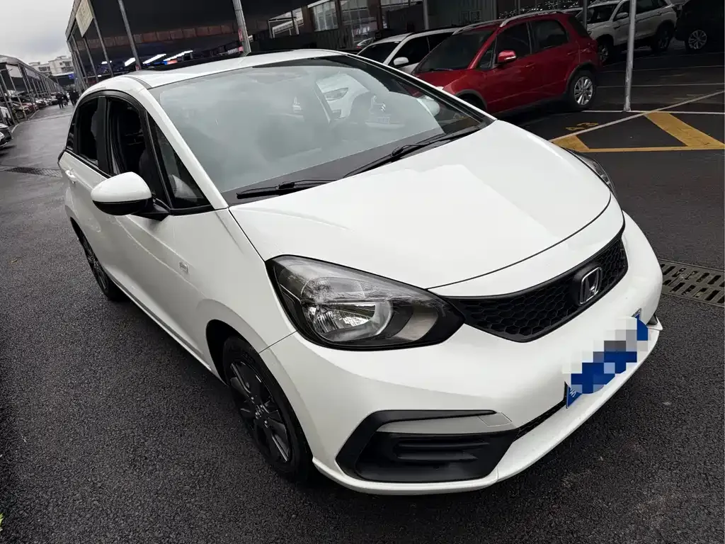 Honda Fit — фото 5