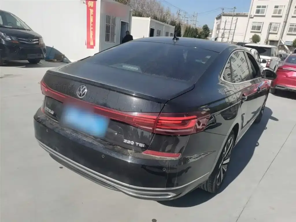 Volkswagen Passat — фото 4