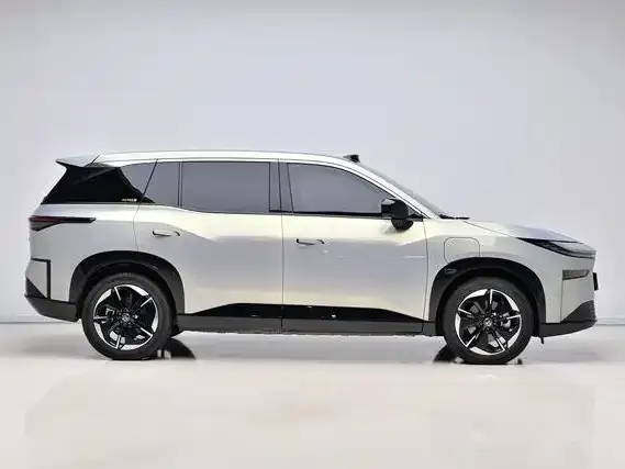 Toyota Platinum 3X — фото 3