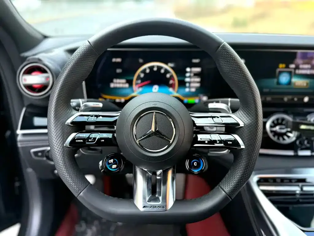 Mercedes-Benz AMG GT — фото 3