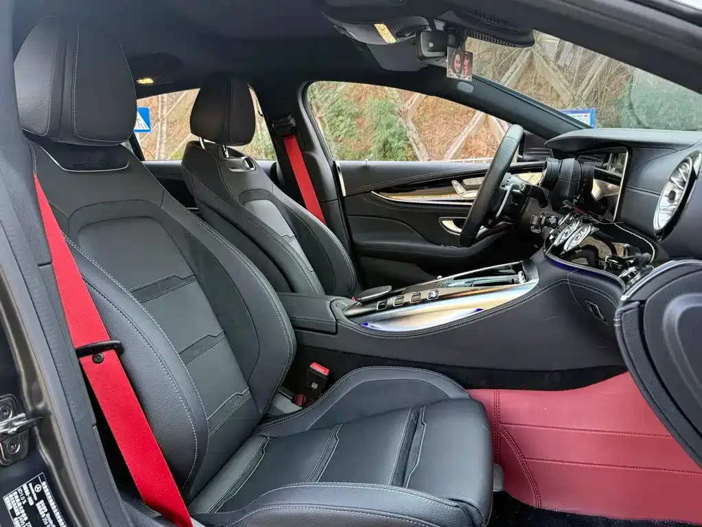 Mercedes-Benz AMG GT — фото 5