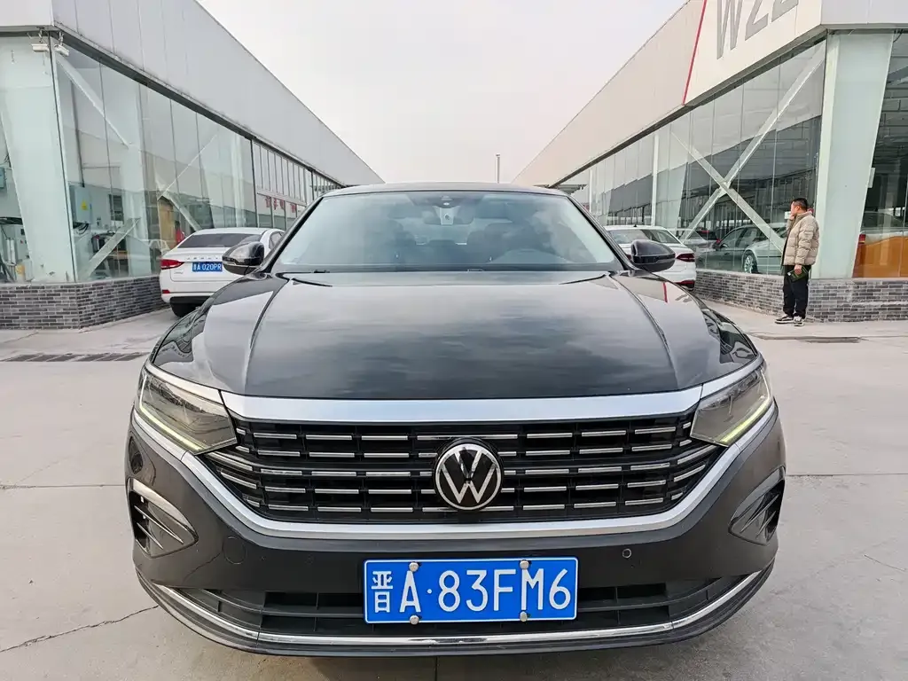 Volkswagen Passat — фото 6