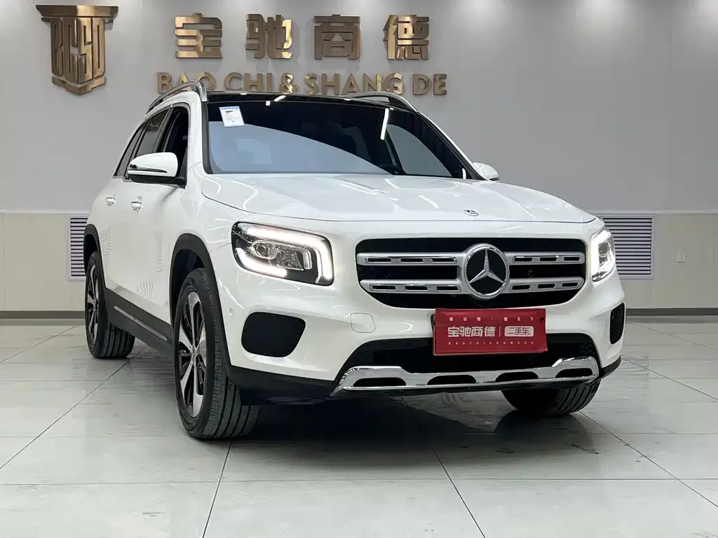 Mercedes-Benz GLB — фото 3