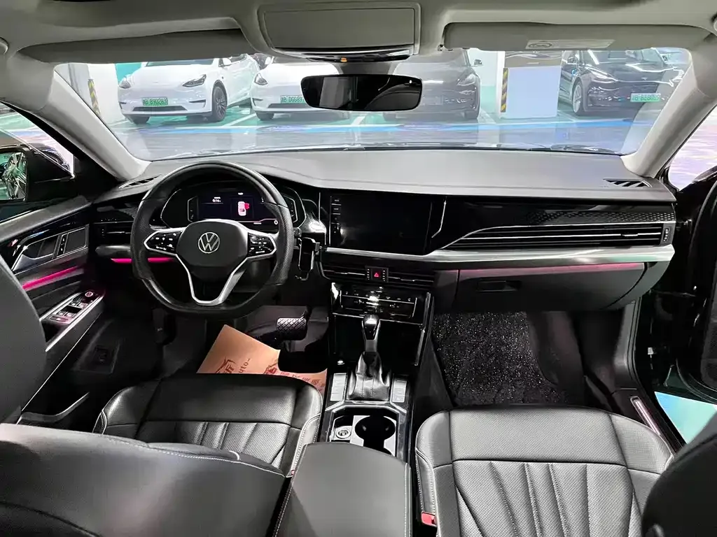 Volkswagen Passat — фото 9