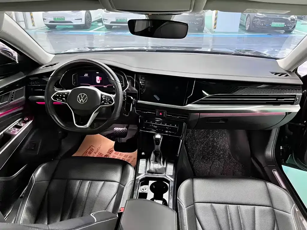 Volkswagen Passat — фото 2