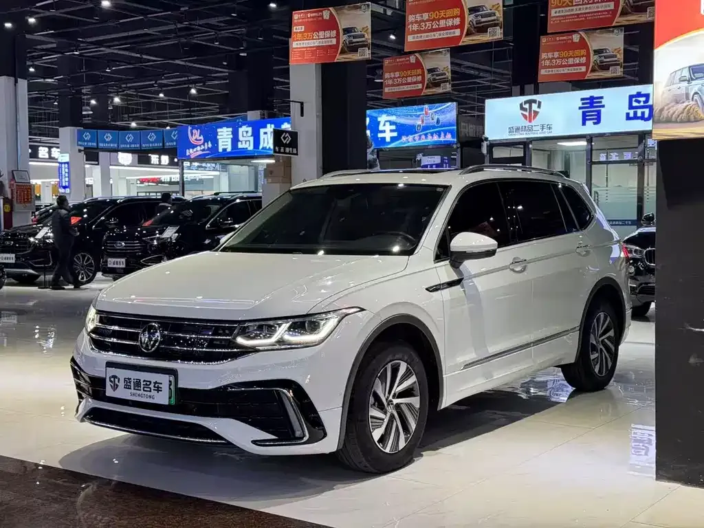 Volkswagen Tiguan L New Energy — фото 8