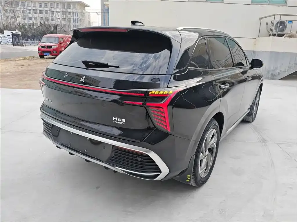 Hongqi HS3 PHEV — фото 7