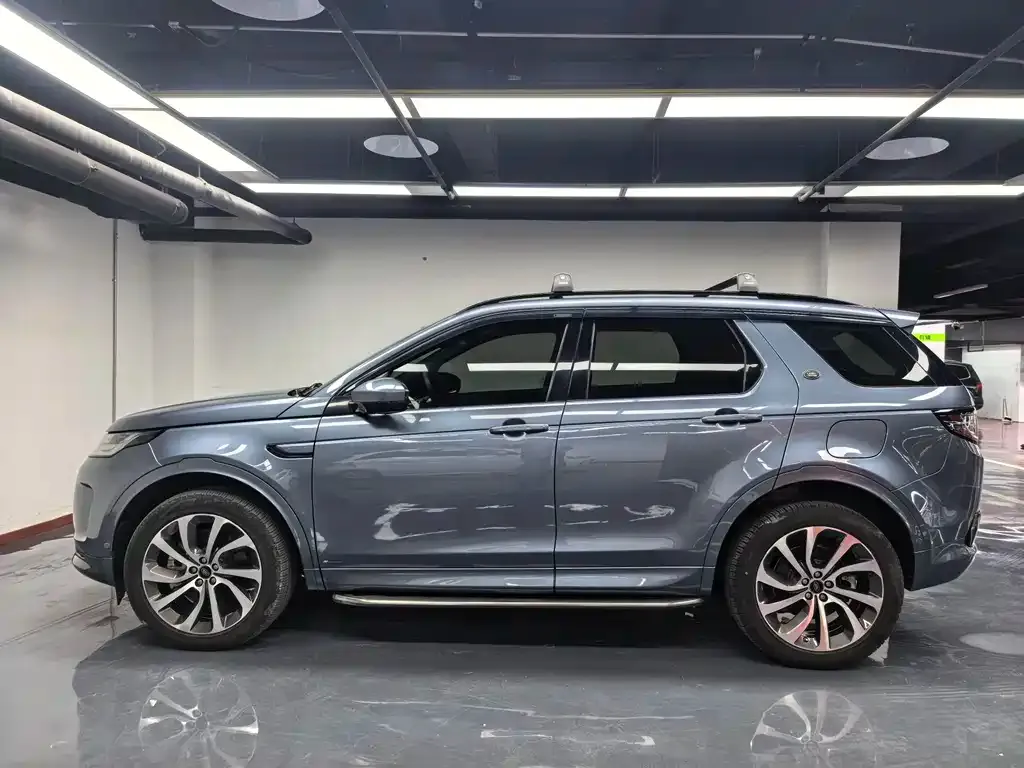 Land Rover Discovery Sport Hybrid — фото 10