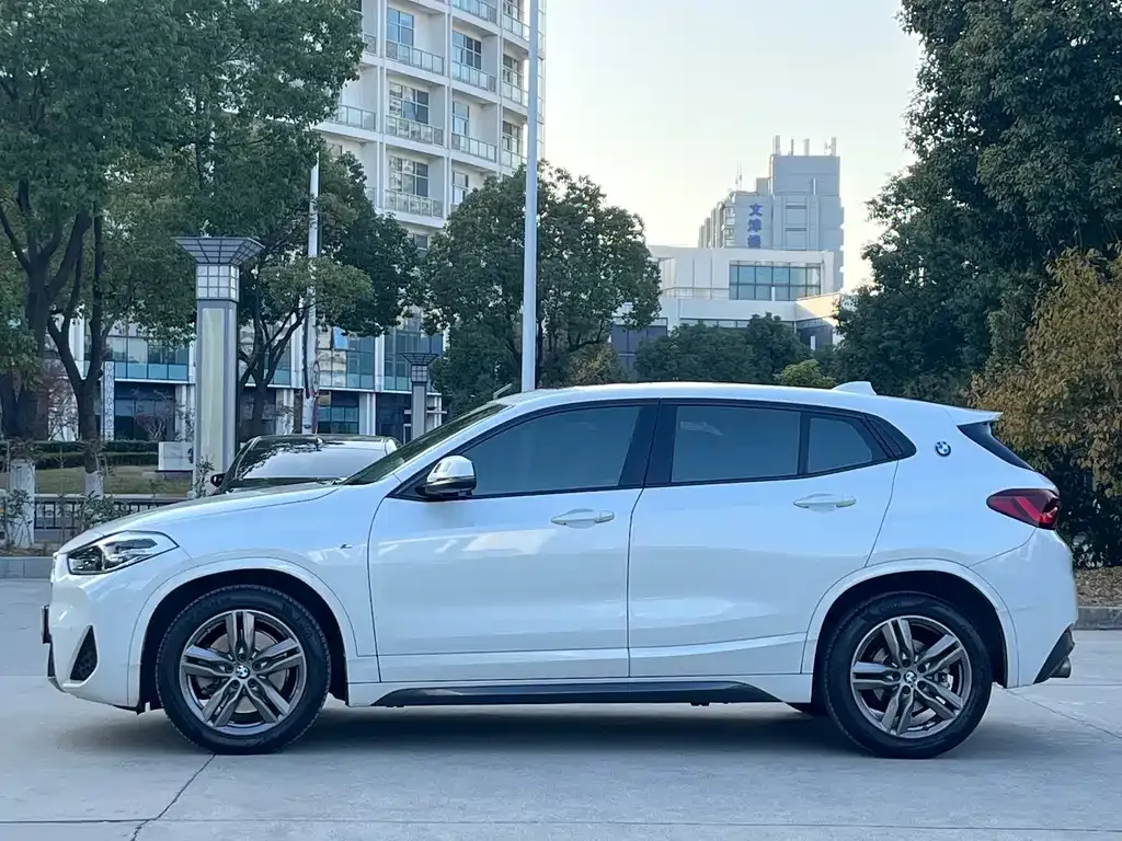 BMW X2 — фото 3