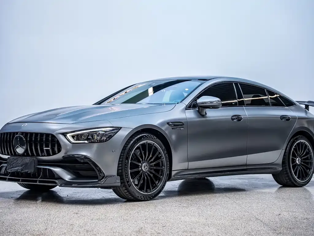 Mercedes-Benz AMG GT — фото 1