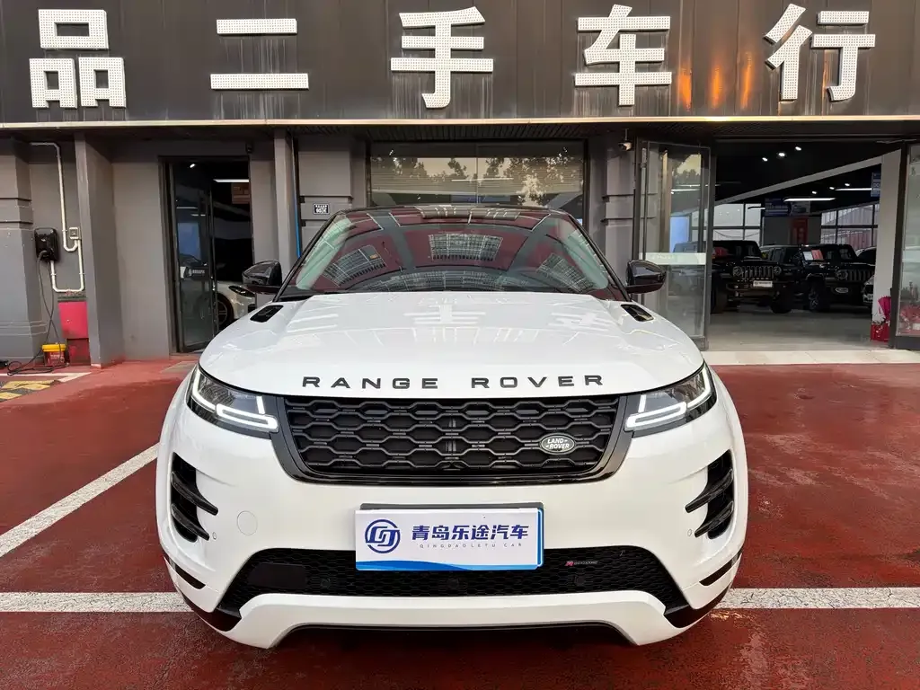 Land Rover Evoque — фото 1