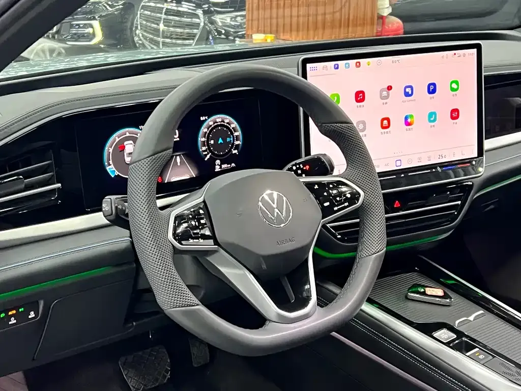Volkswagen Passat — фото 4