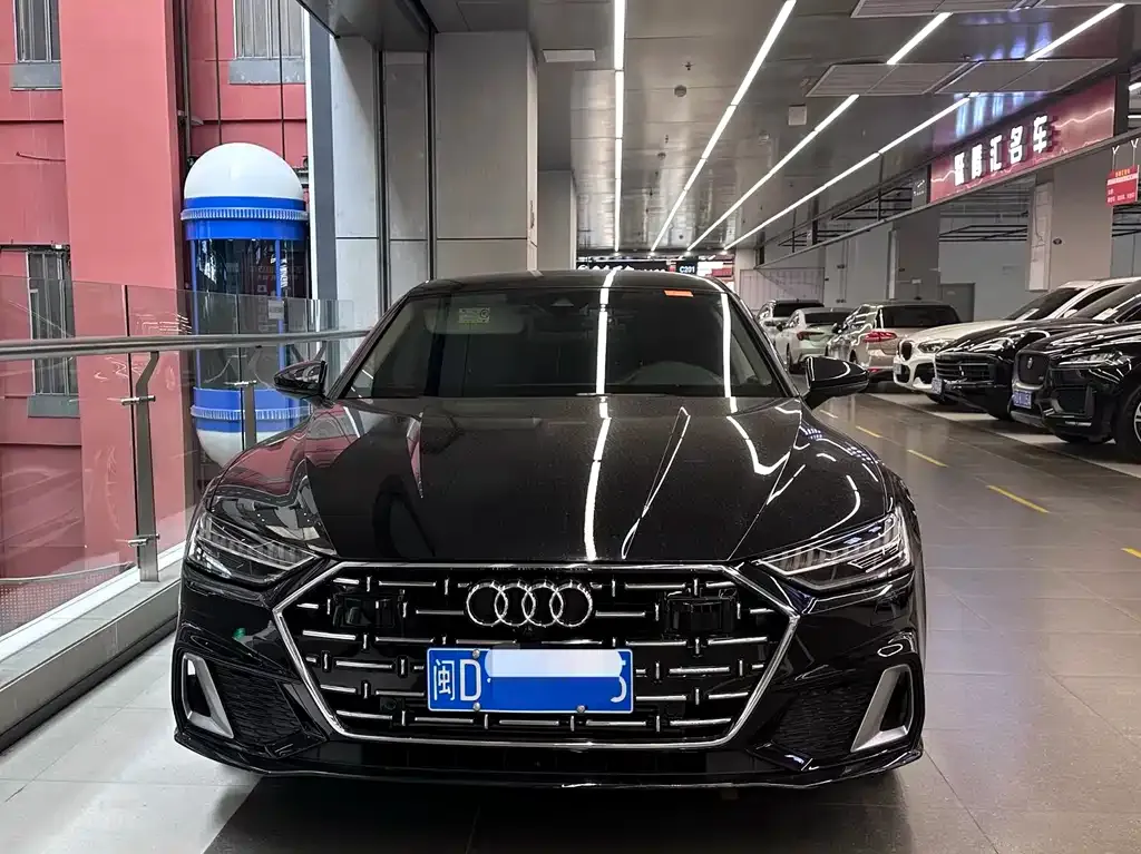 Audi A7L — фото 4