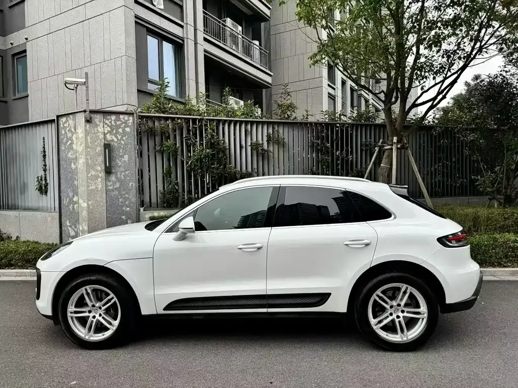 Porsche Macan — фото 6