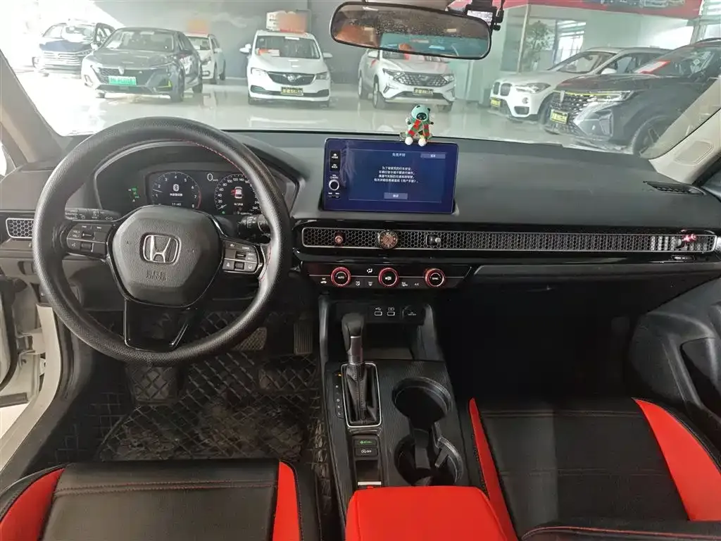 Honda Civic — фото 8