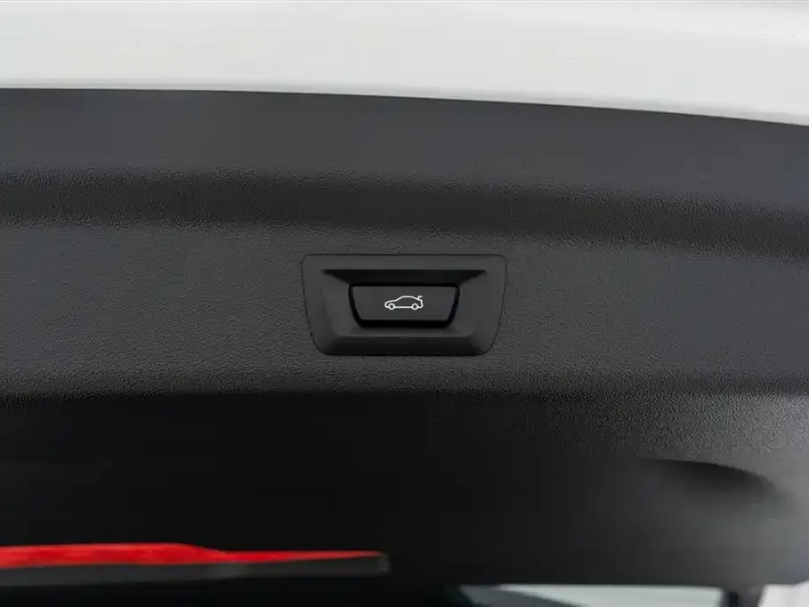 BMW X1 — фото 4