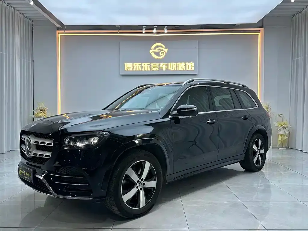Mercedes-Benz GLS — фото 1
