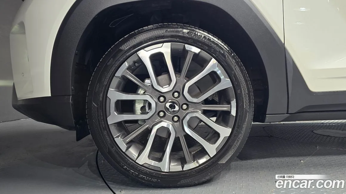 KG Mobility (Ssangyong) Torres — фото 8