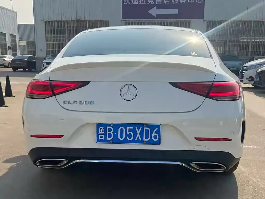 Mercedes-Benz CLS — фото 2