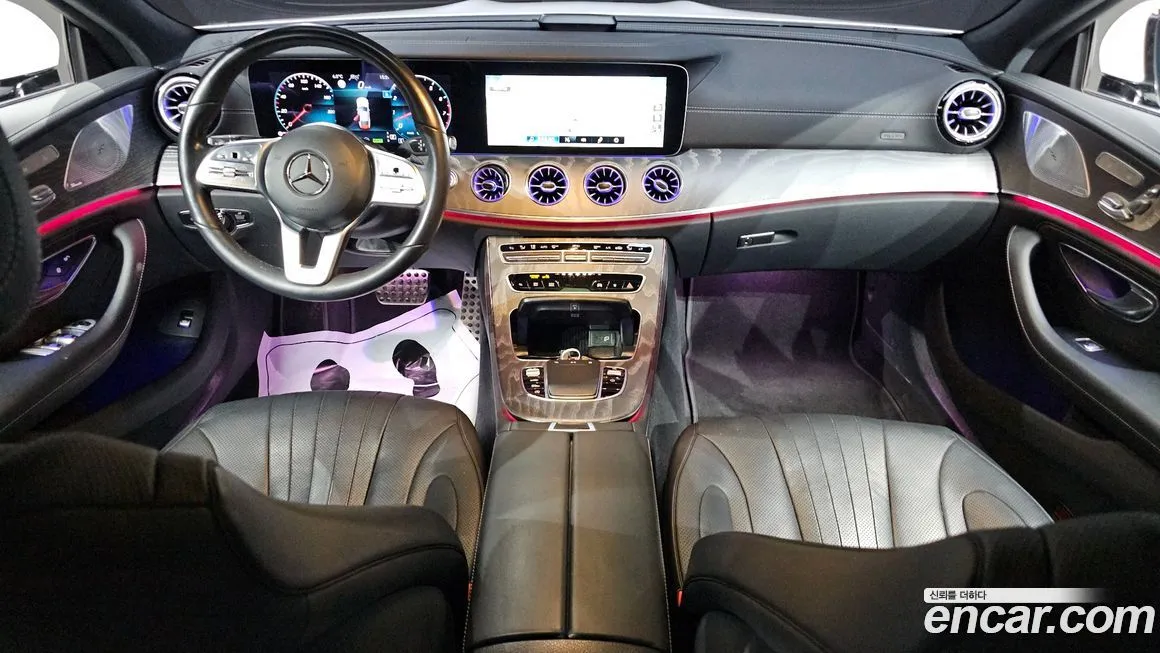 Mercedes-Benz CLS-Class — фото 10