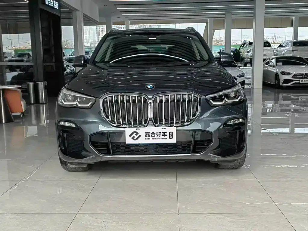 BMW X5 (Import) — фото 9
