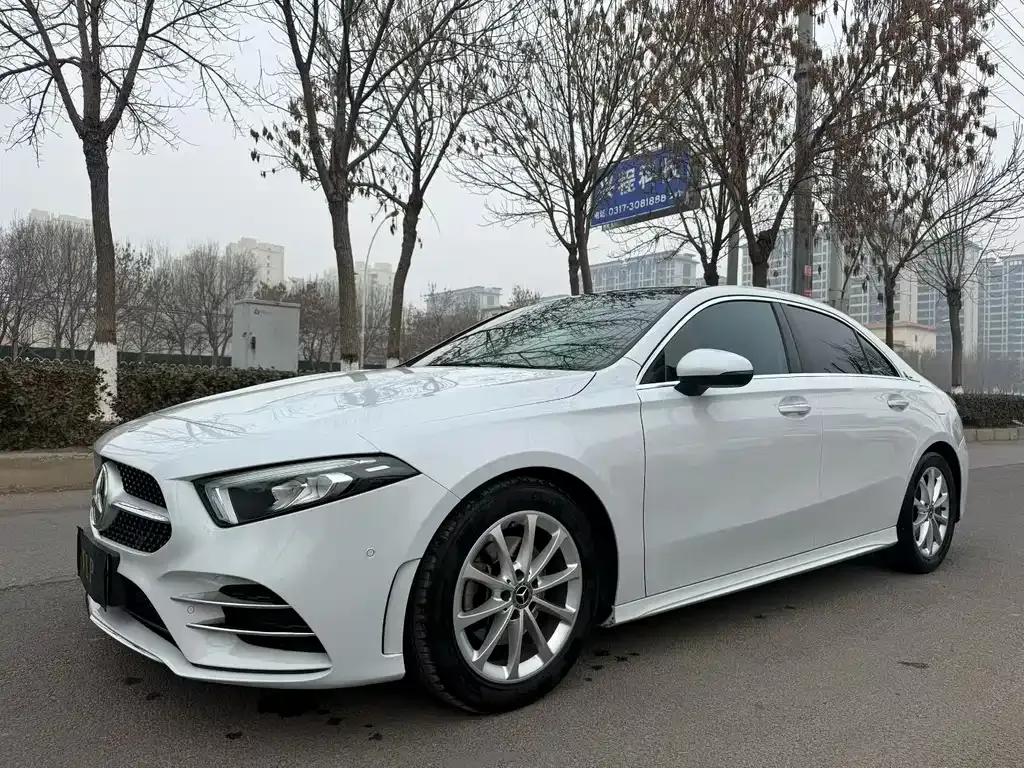 Mercedes-Benz A-Class — фото 1