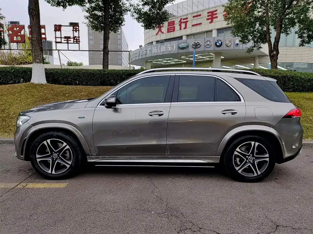 Mercedes-Benz GLE New Energy — фото 9