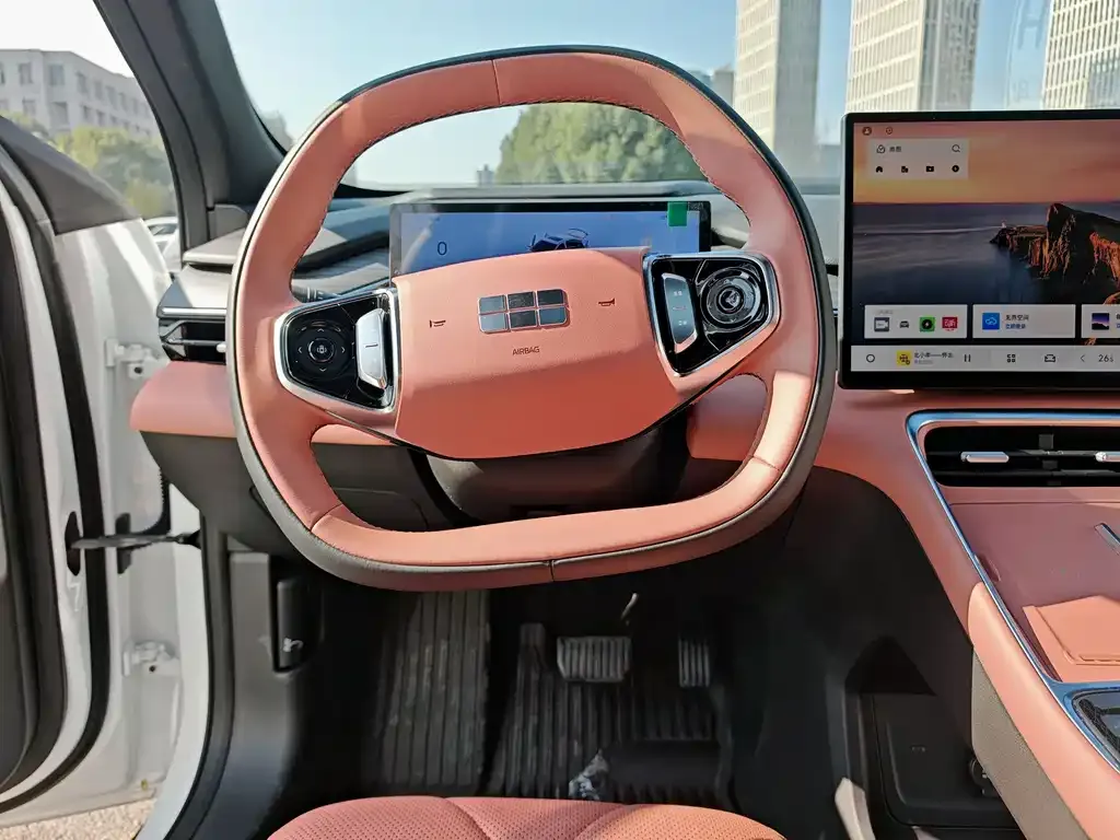Geely Galaxy L6 — фото 7