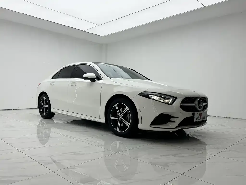 Mercedes-Benz A-Class — фото 5