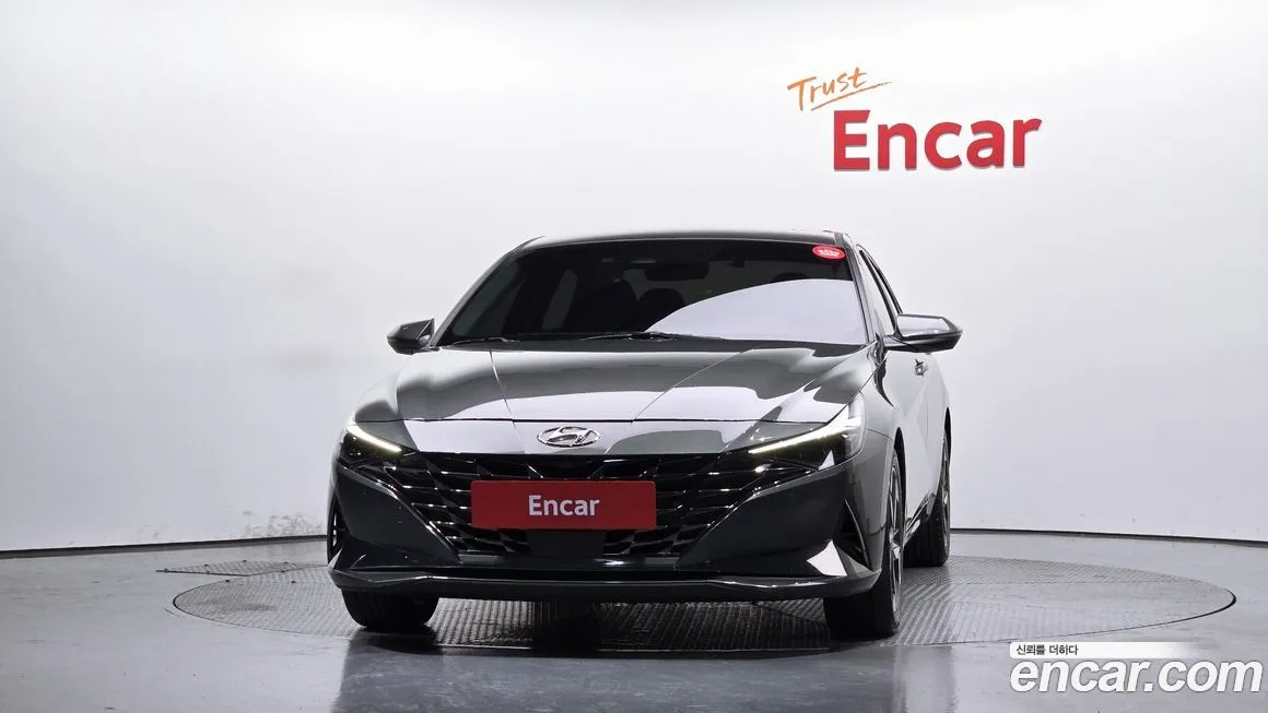Hyundai AVANTE — фото 3