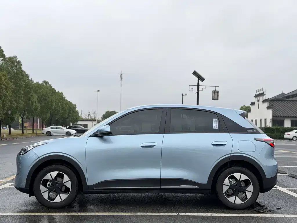Geely Starburst — фото 4