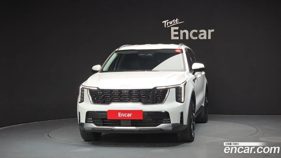 Kia Sorento — фото 3