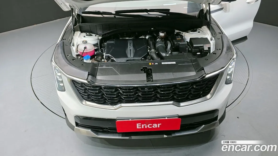 Kia Sorento — фото 10