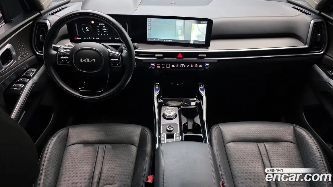 Kia Sorento — фото 7