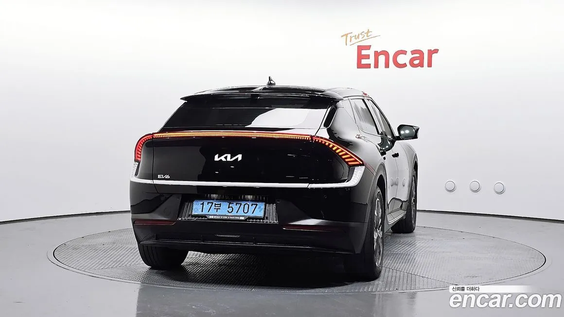 Kia EV6 — фото 4