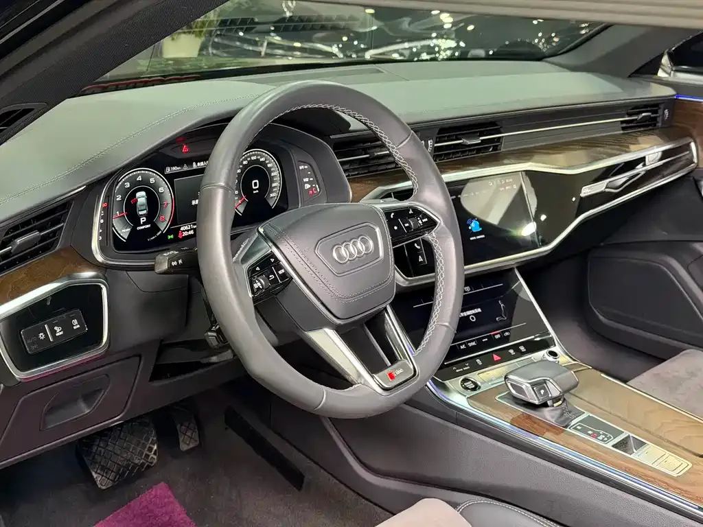 Audi A6L — фото 4