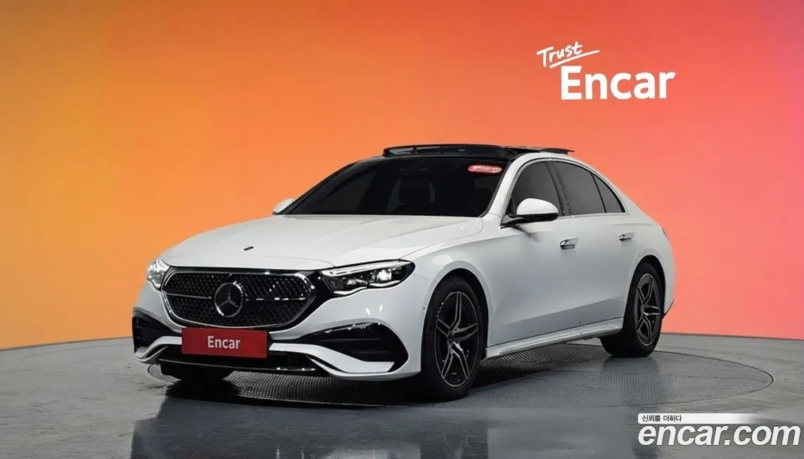 Mercedes-Benz E-Class — фото 1